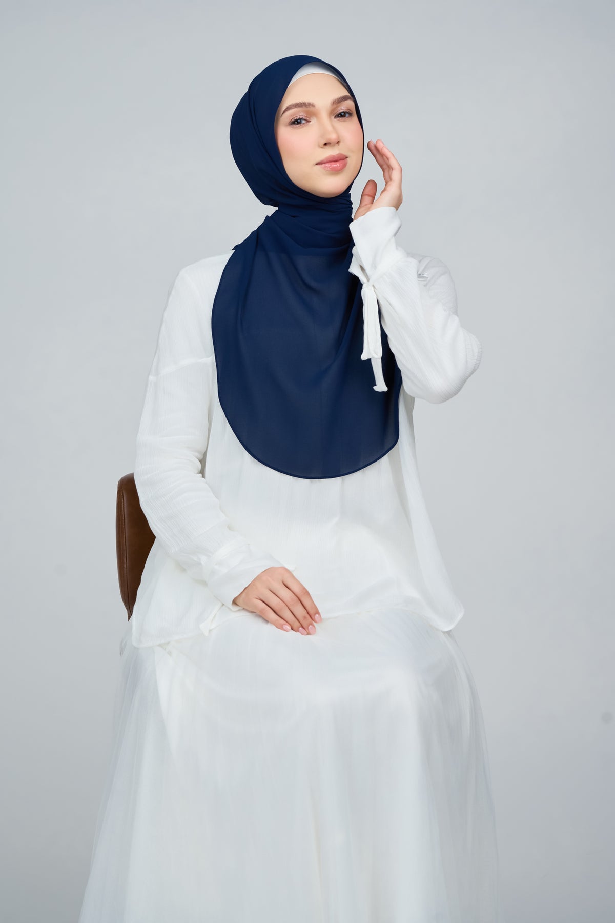 HoodX Curve in Navy Blue
