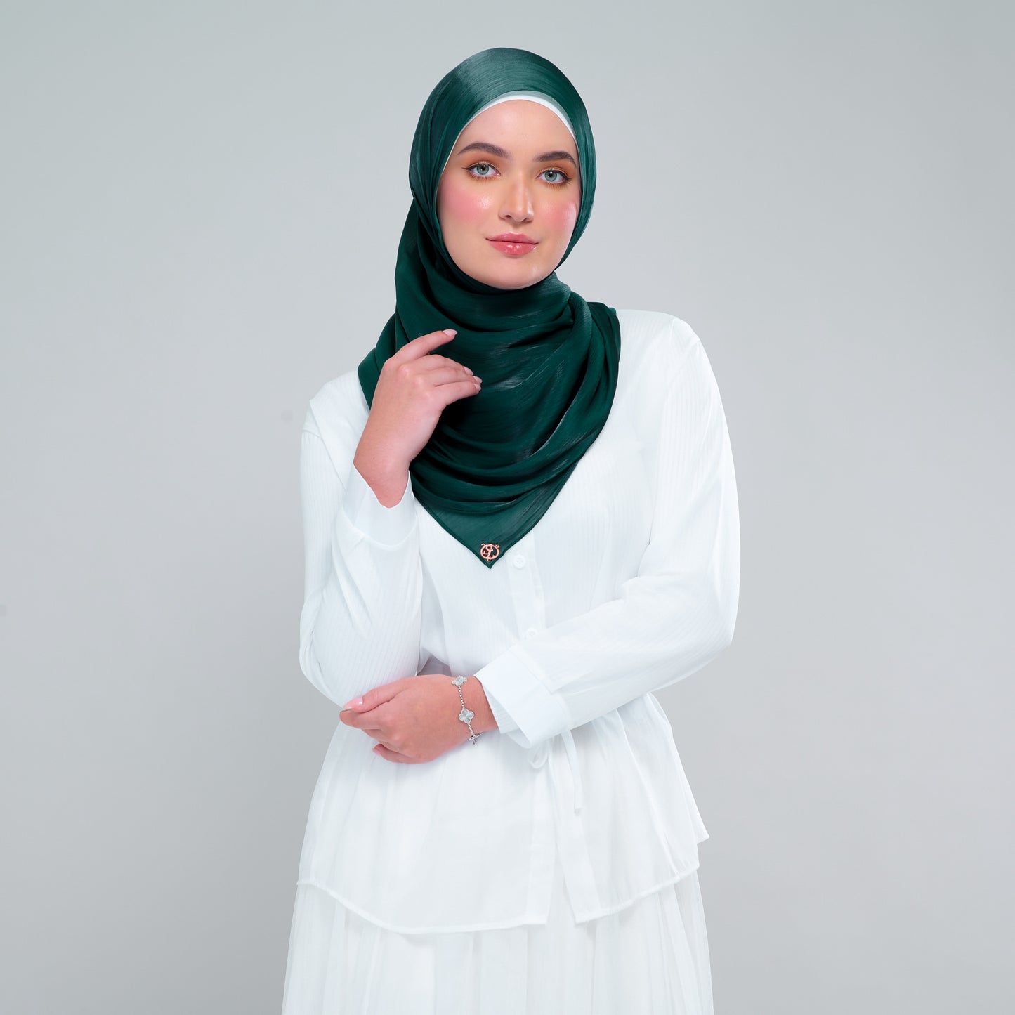 Dolce Raia in Forest Green