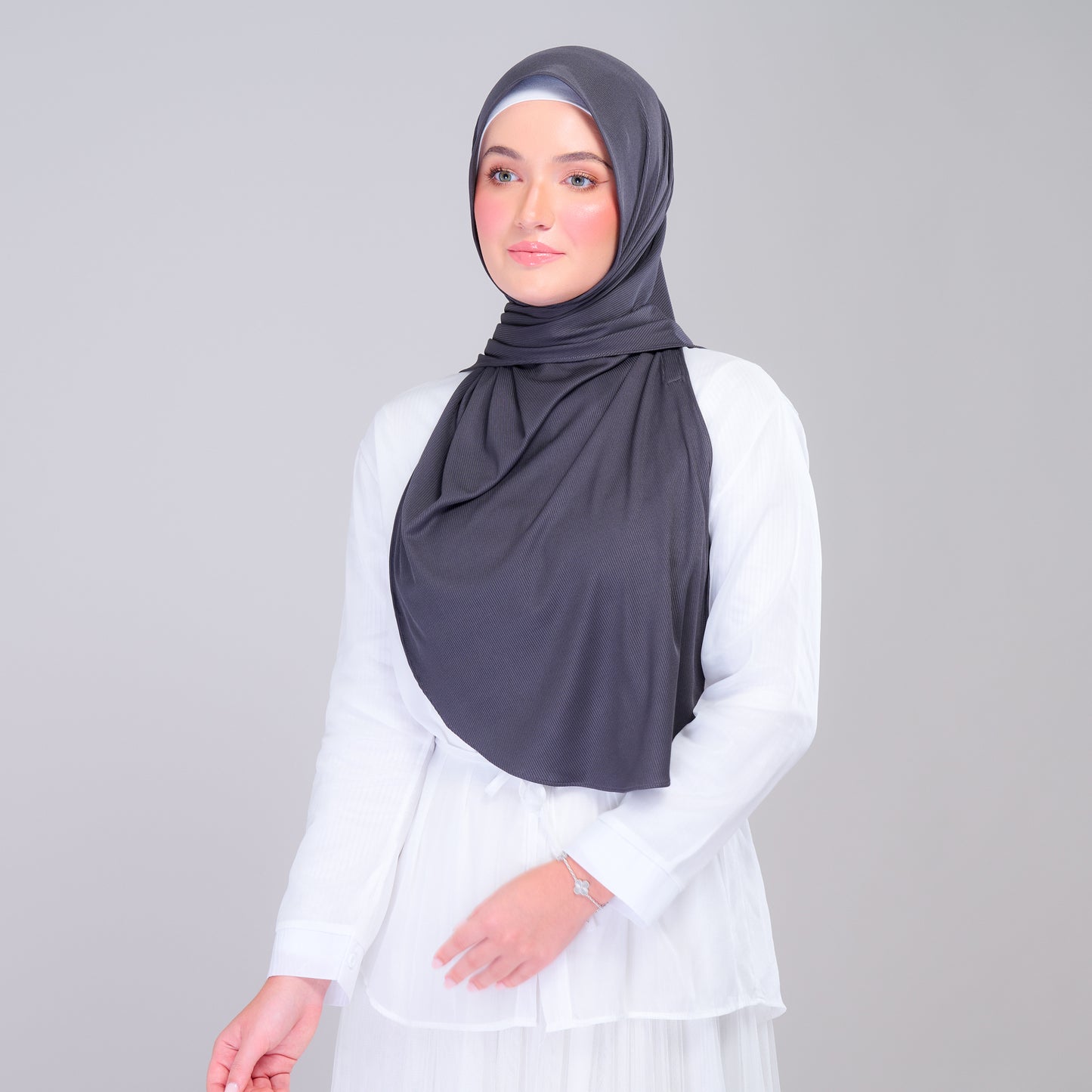 Instant Tag n' Go Shawl | Ribbed Jersey in Metro Grey