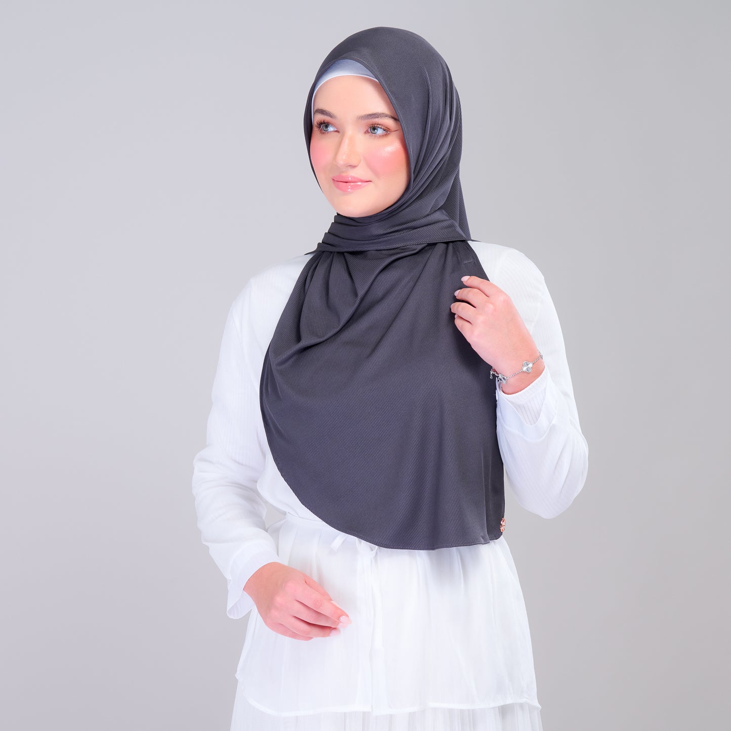 Instant Tag n' Go Shawl | Ribbed Jersey in Metro Grey