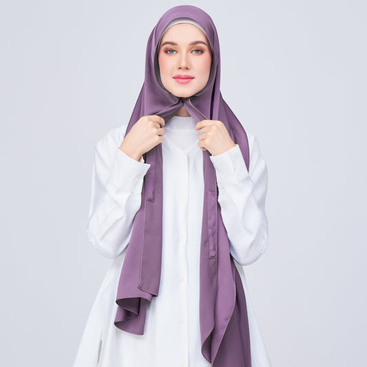 Instant Tag n' Go Shawl | Satin Bulle in Dark Orchid