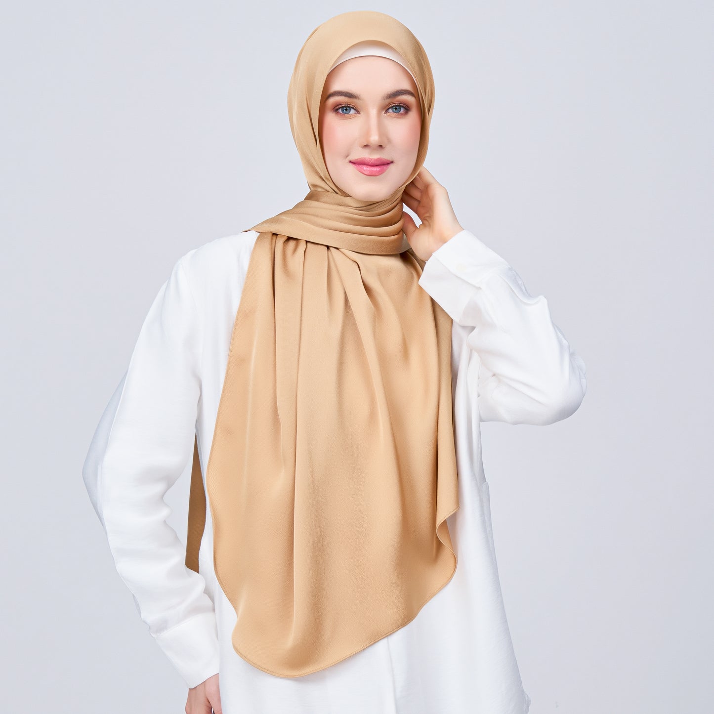Instant Tag n' Go Shawl | Satin Bulle in Gold