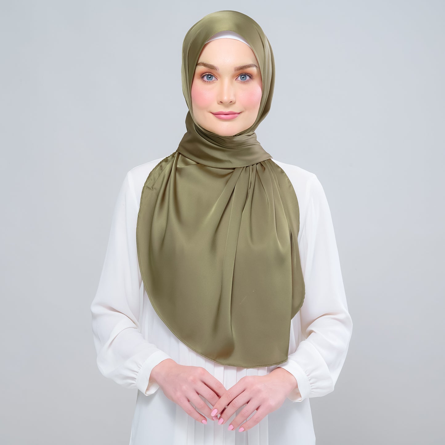 Instant Tag n' Go Shawl | Satin Bulle in Olive Green