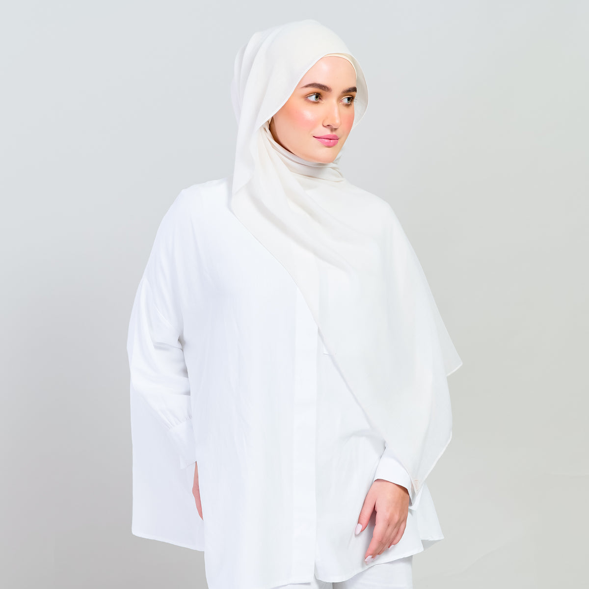Ironless Elle Shawl in Light Beige