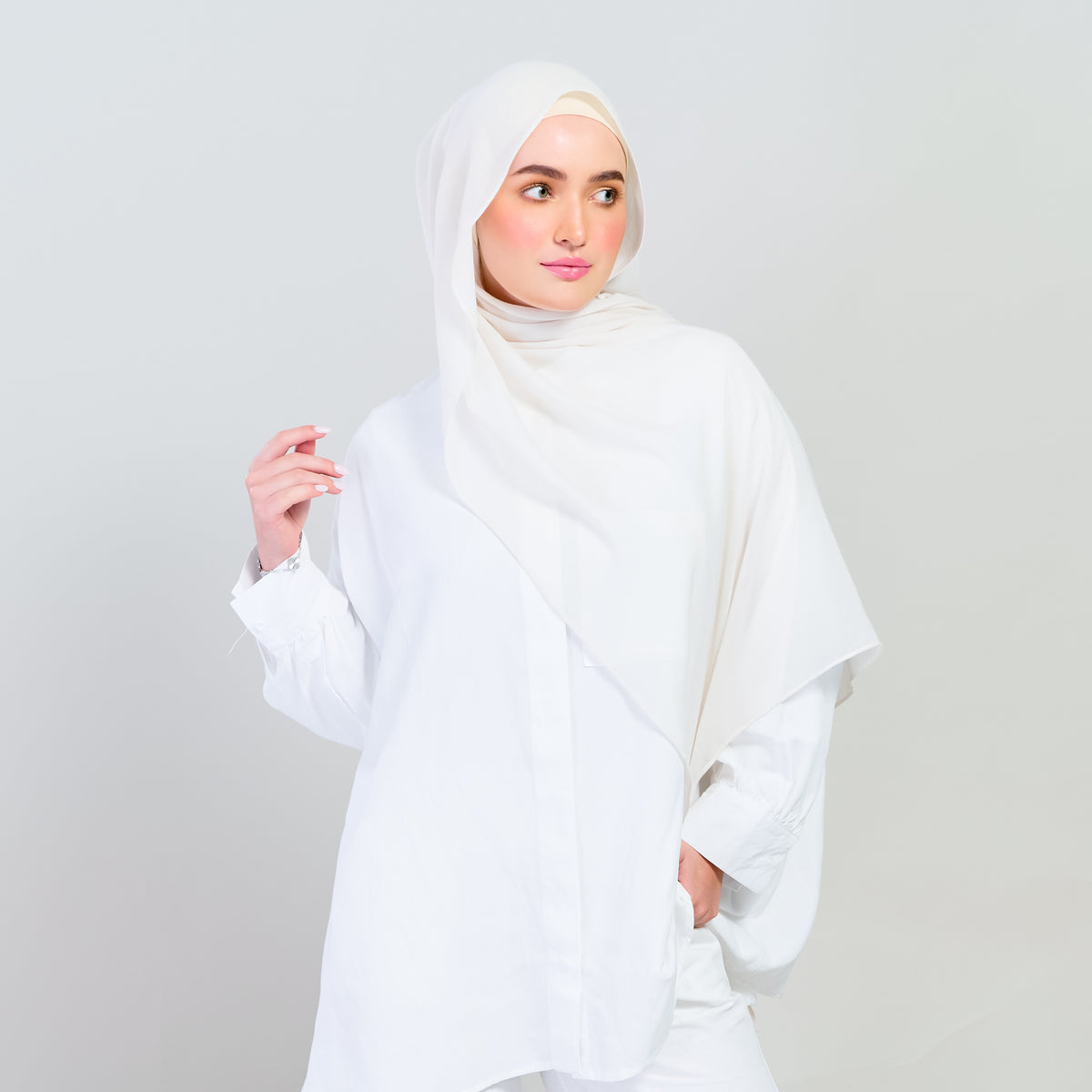 Ironless Elle Shawl in Light Beige
