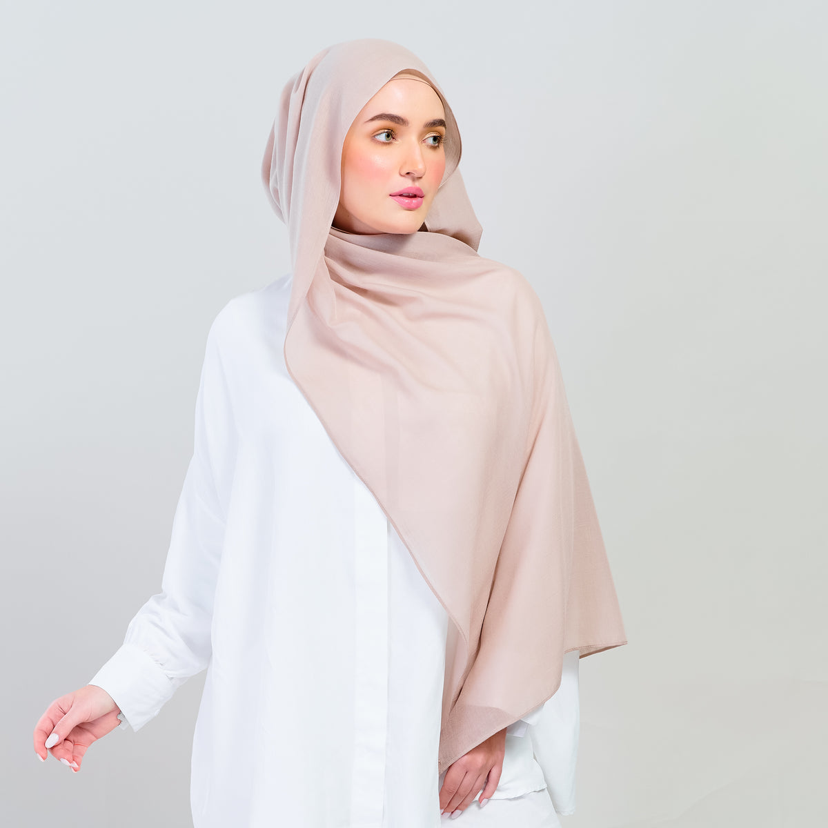Ironless Elle Shawl in Chai