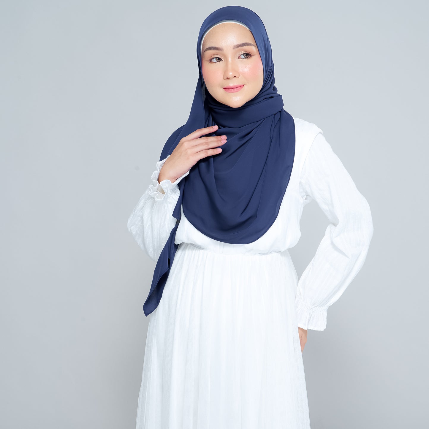 Semi-Instant Sarongje | Chiffon Silk in Navy Blue