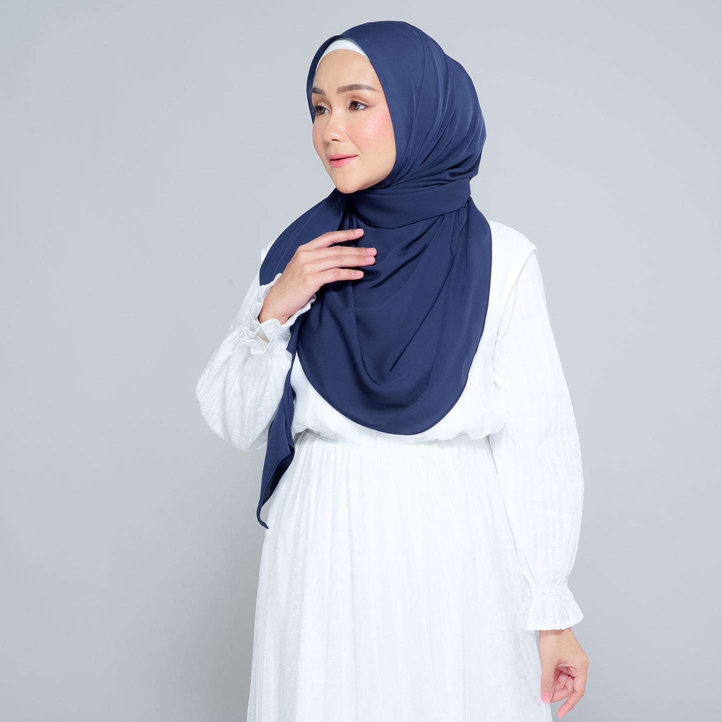 Semi-Instant Sarongje | Chiffon Silk in Navy Blue