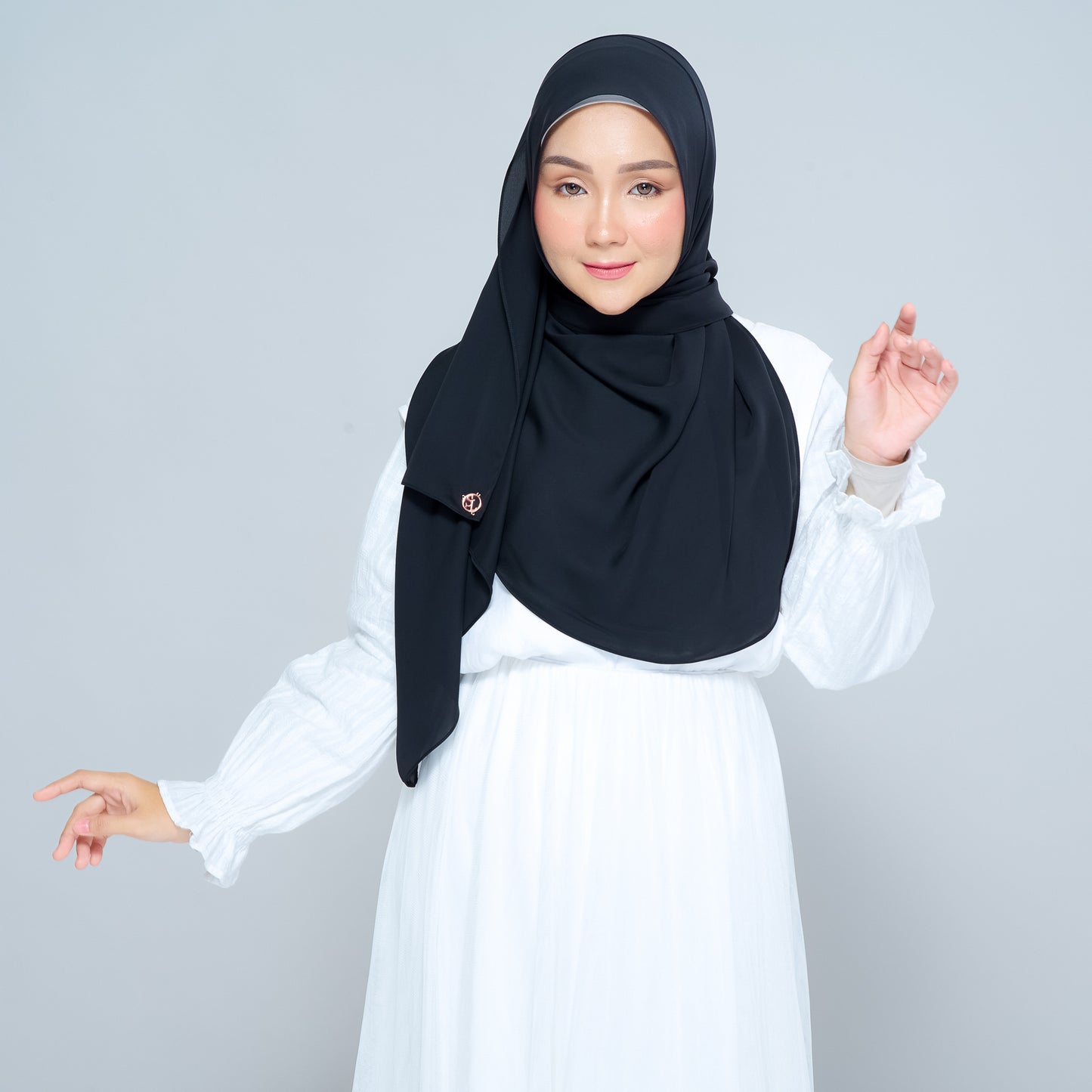 Semi-Instant Sarongje | Chiffon Silk in Pitch Black