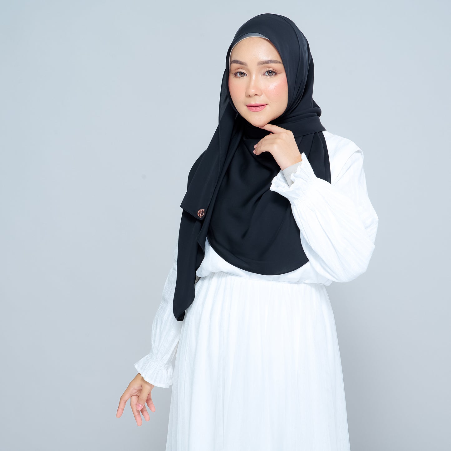 Semi-Instant Sarongje | Chiffon Silk in Pitch Black