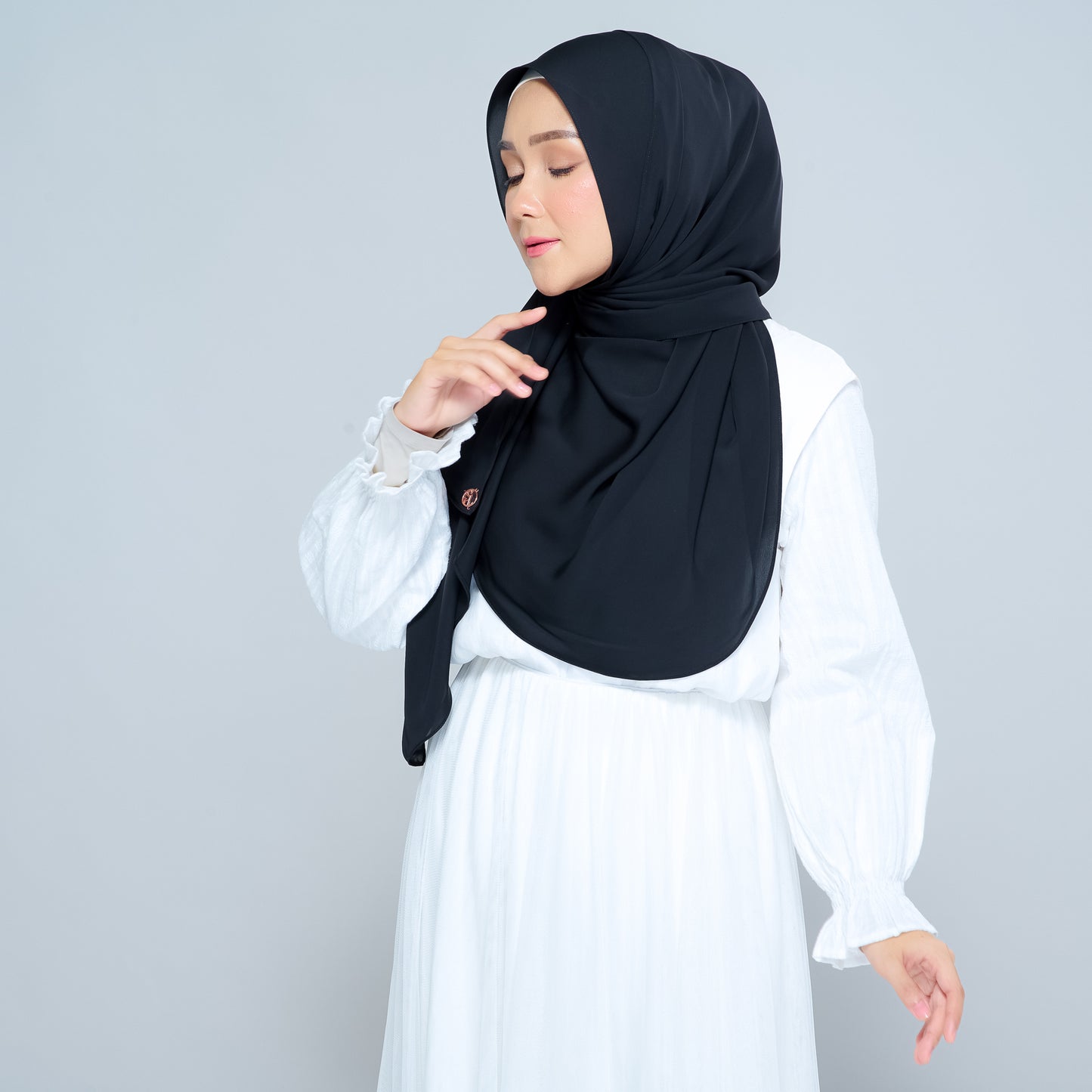 Semi-Instant Sarongje | Chiffon Silk in Pitch Black