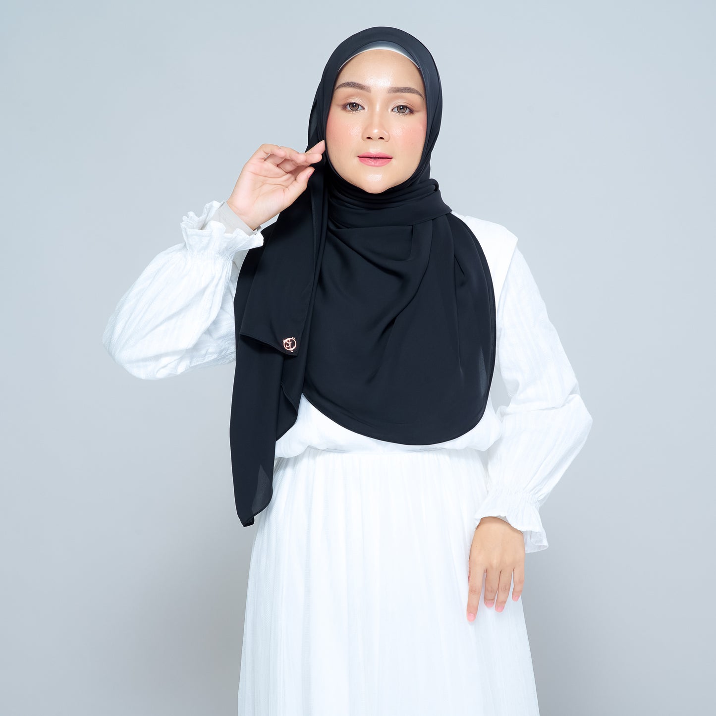 Semi-Instant Sarongje | Chiffon Silk in Pitch Black