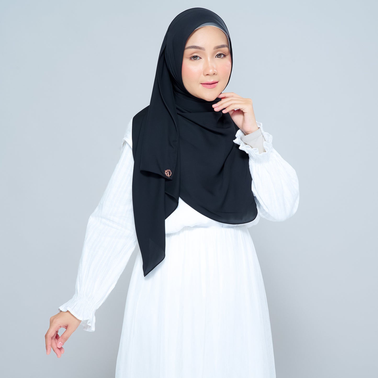 Semi-Instant Sarongje | Chiffon Silk in Pitch Black