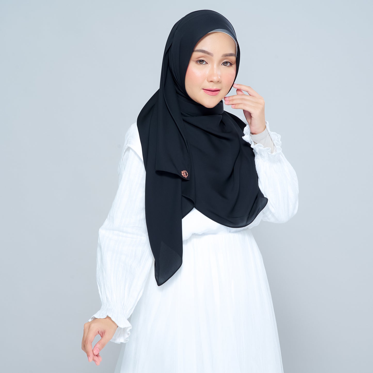 Semi-Instant Sarongje | Chiffon Silk in Pitch Black