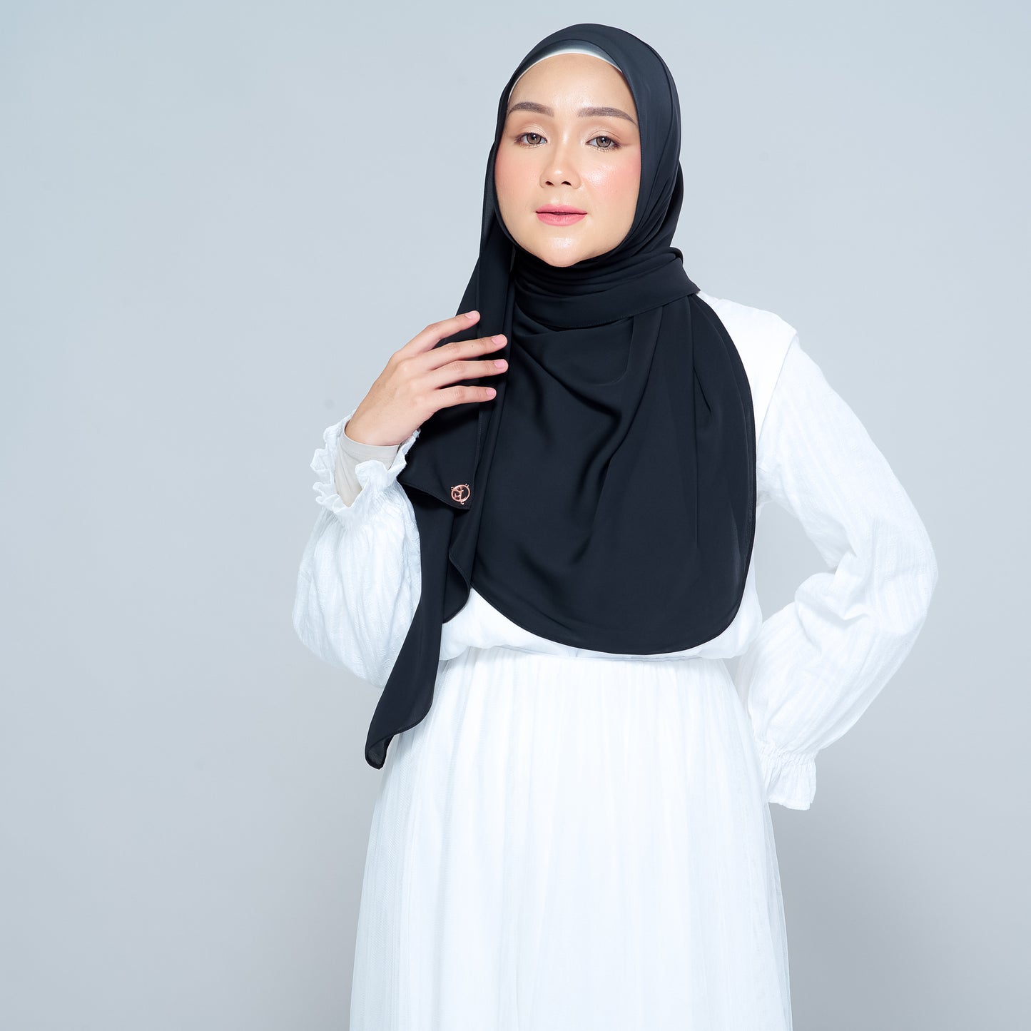 Semi-Instant Sarongje | Chiffon Silk in Pitch Black