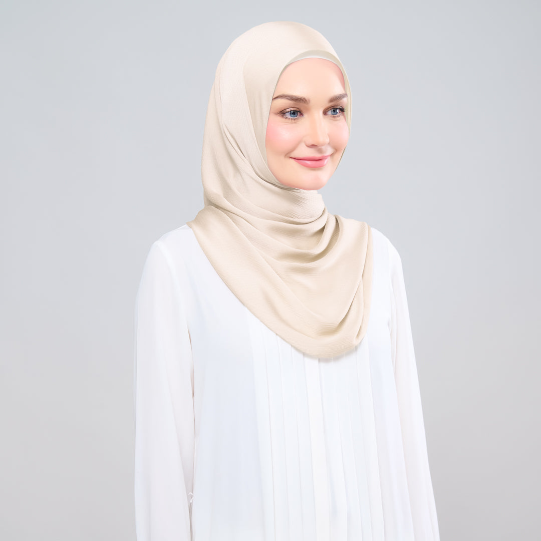 Scarlet Silk Shawl in Nude
