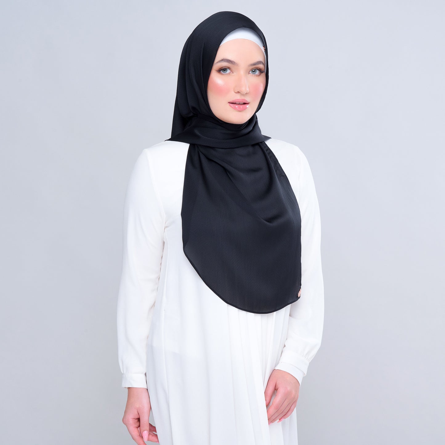 Instant Tag n' Go Butterfly | Textured Satin in Black