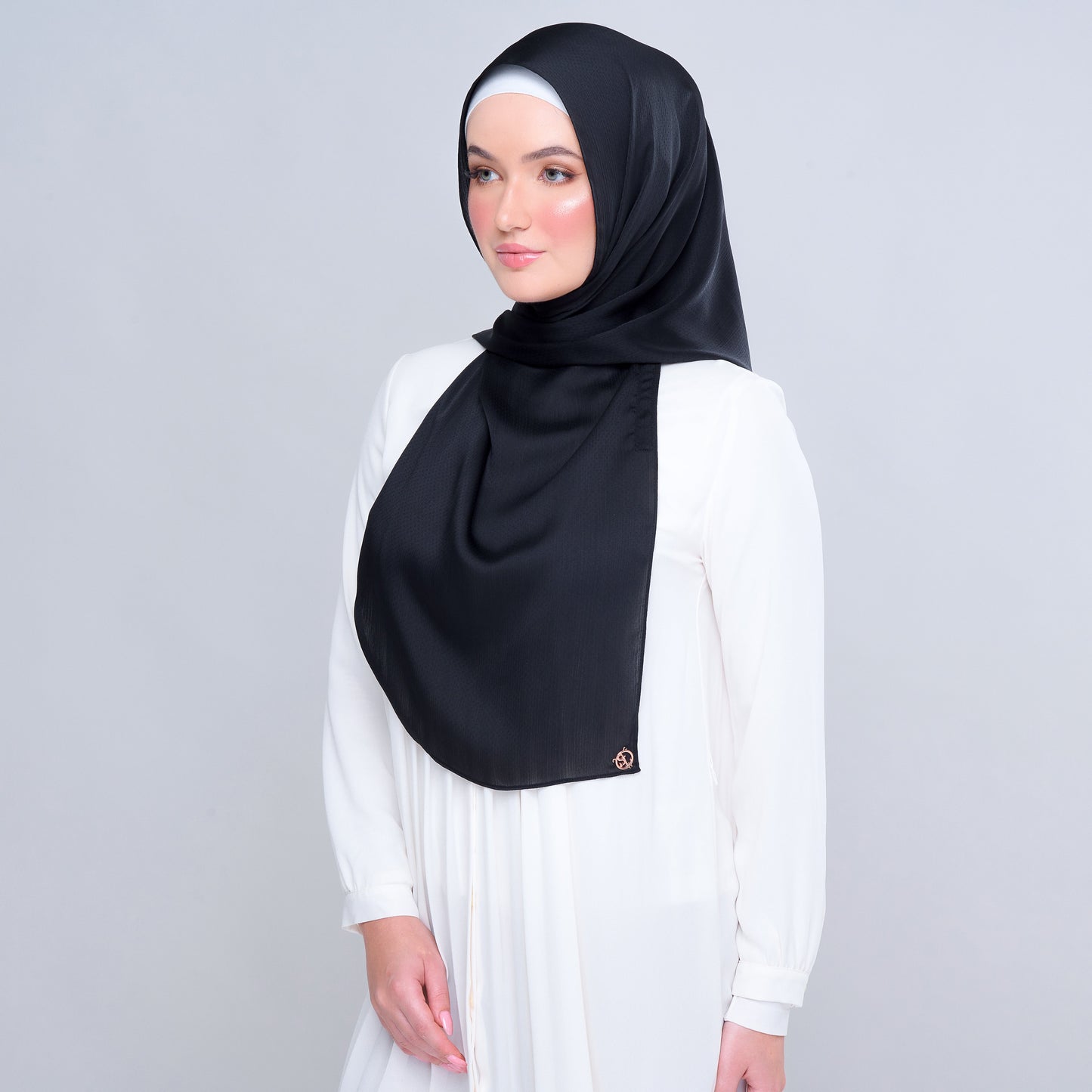 Instant Tag n' Go Butterfly | Textured Satin in Black