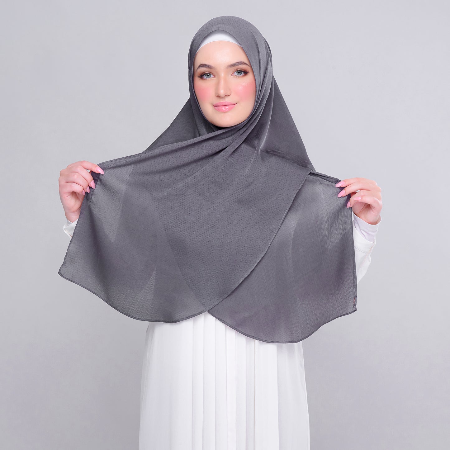 Instant Tag n' Go Butterfly | Textured Satin in Metro Grey