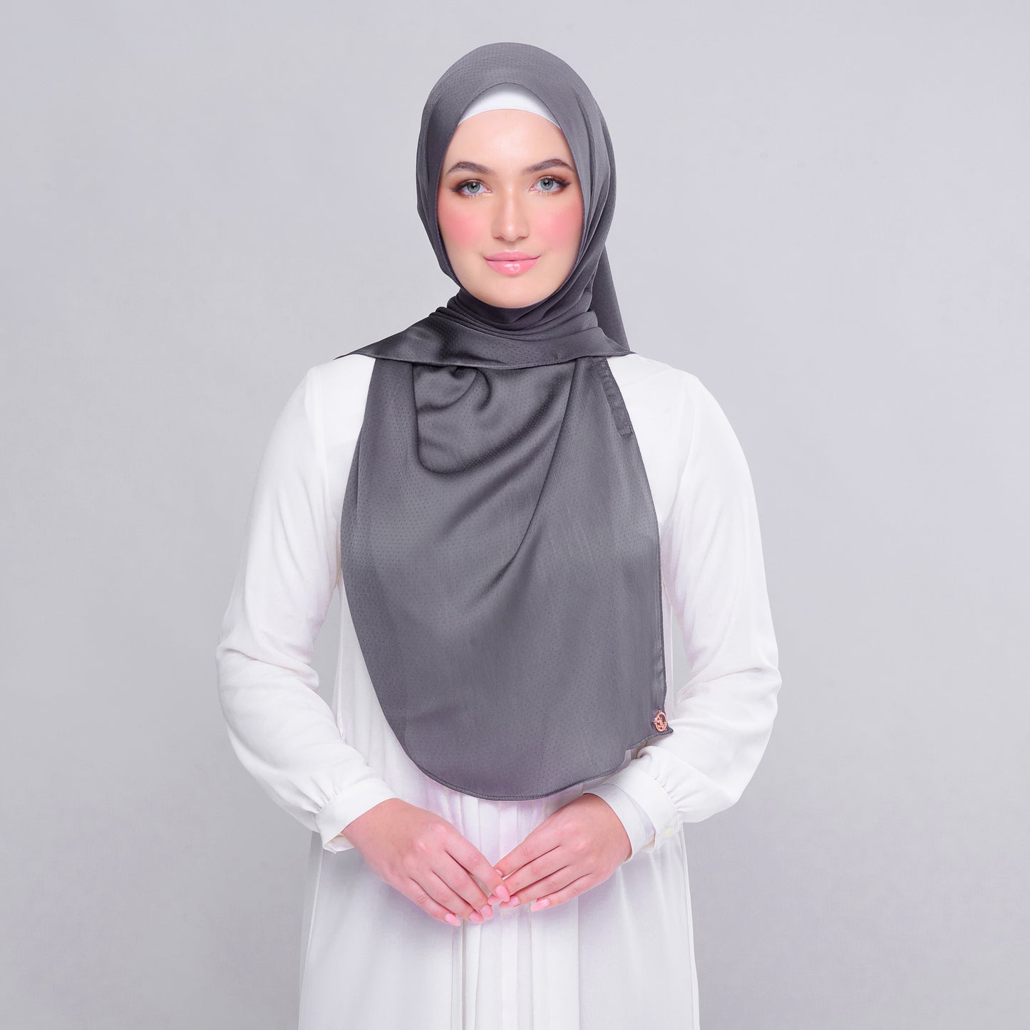 Instant Tag n' Go Butterfly | Textured Satin in Metro Grey