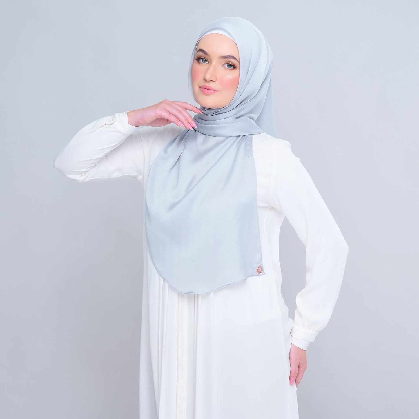 Instant Tag n' Go Butterfly | Textured Satin in Earl Grey