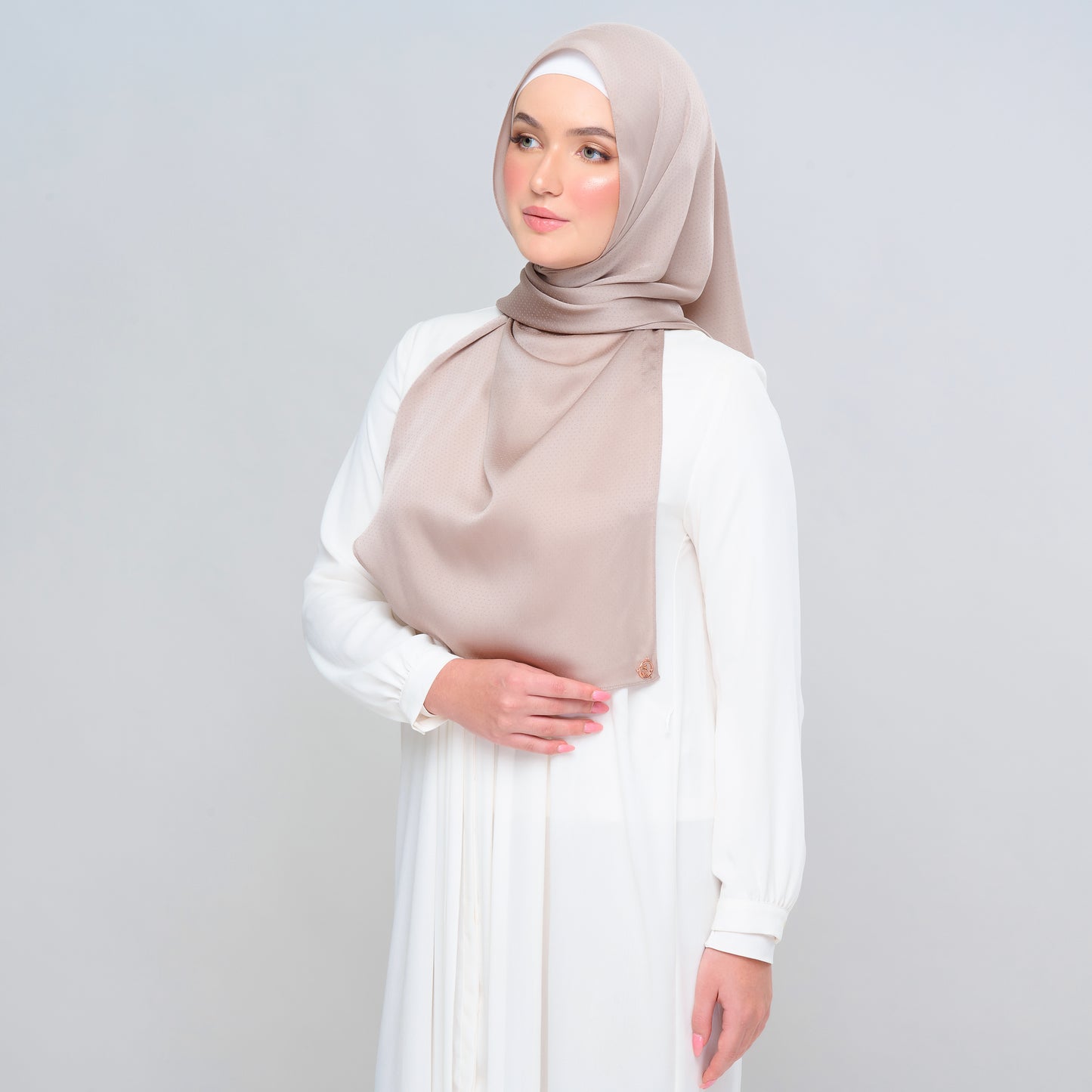 Instant Tag n' Go Butterfly | Textured Satin in Warm Chai