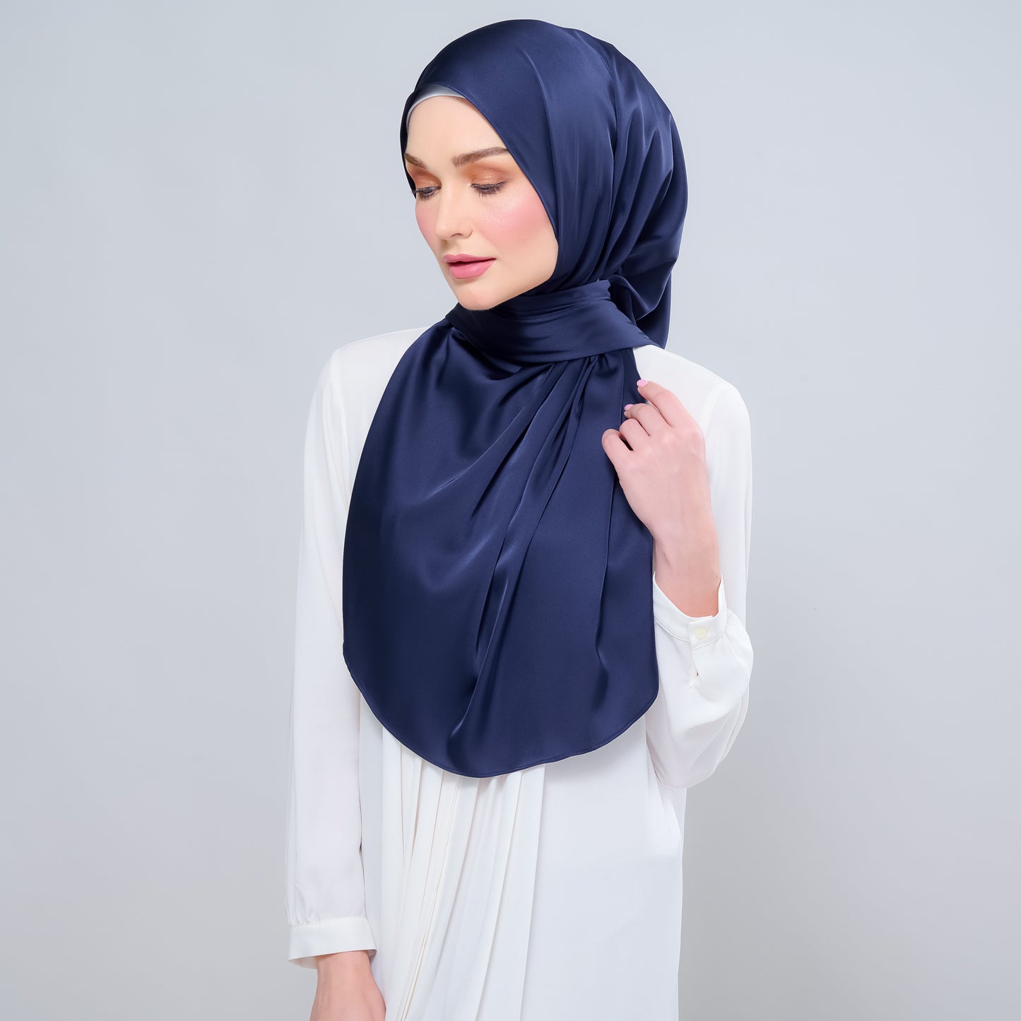 Instant Tag n' Go Shawl | Satin Silk in Deep Blue