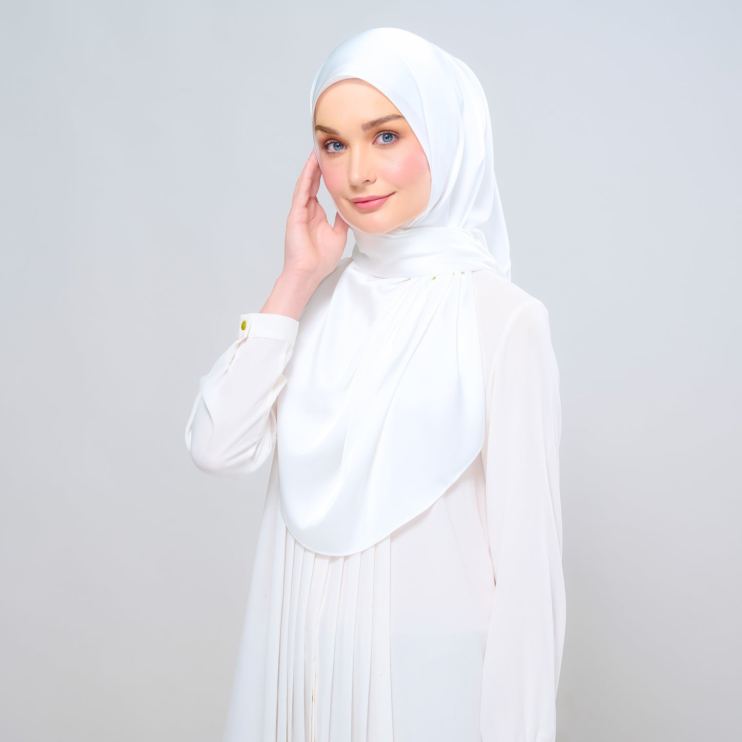 Instant Tag n' Go Shawl | Satin Silk in Bridal White
