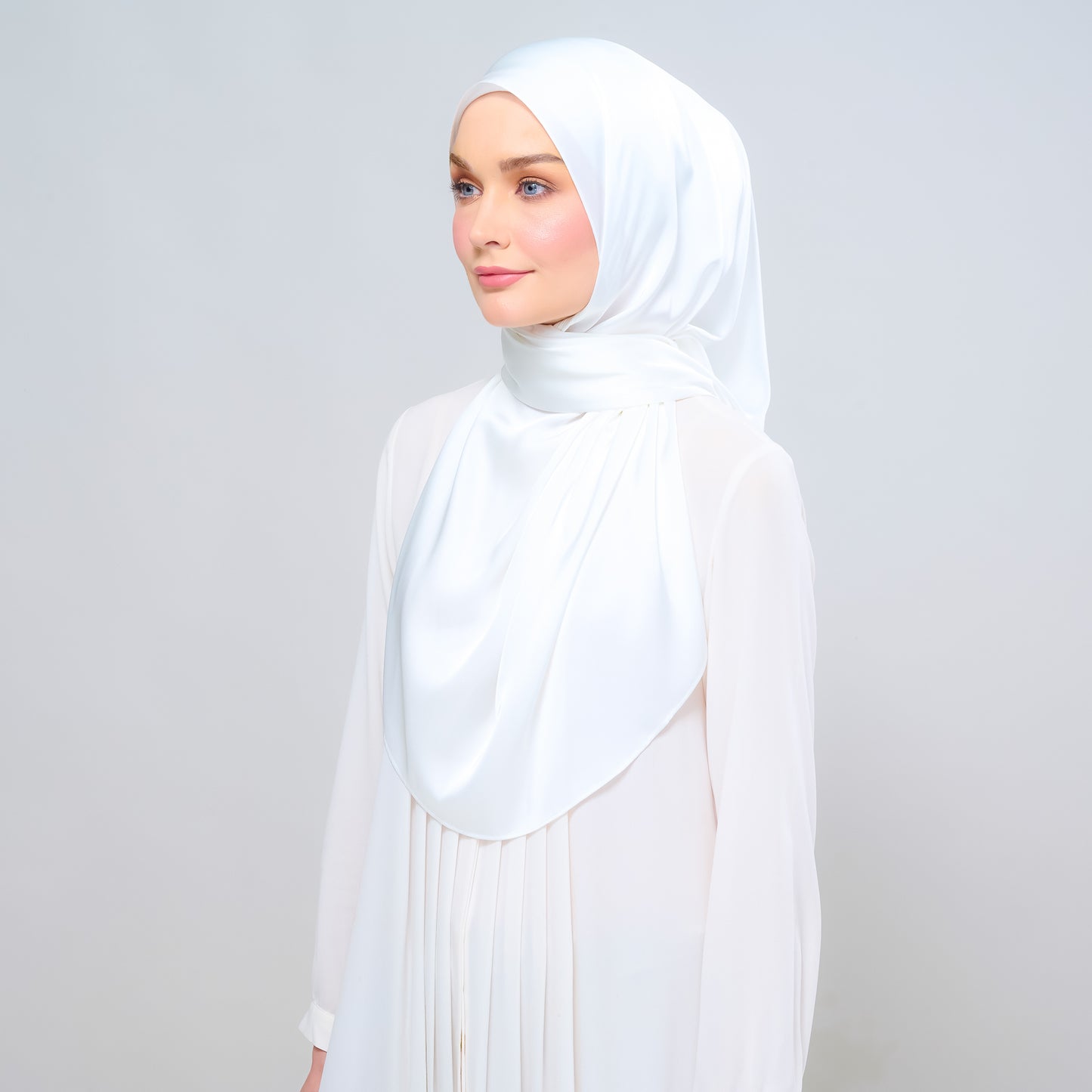 Instant Tag n' Go Shawl | Satin Silk in Bridal White
