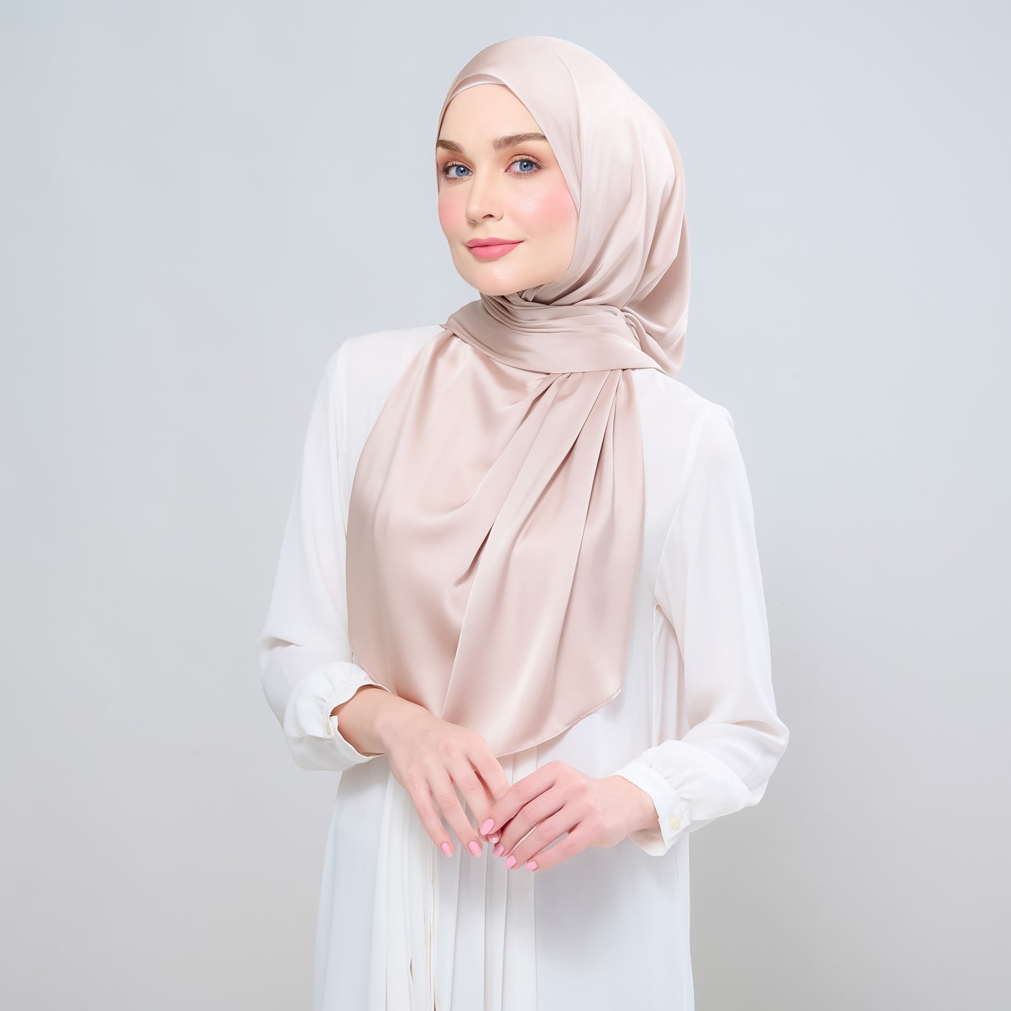 Instant Tag n' Go Shawl | Satin Silk in Linen Taupe