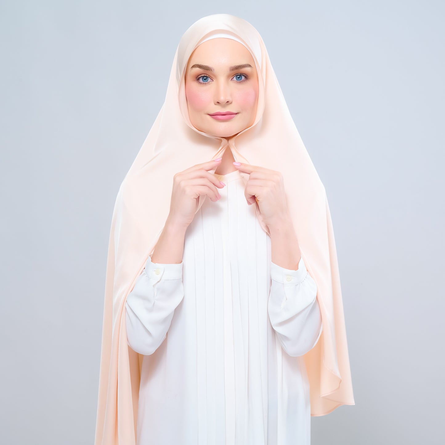 Instant Tag n' Go Shawl | Satin Silk in Soft Apricot