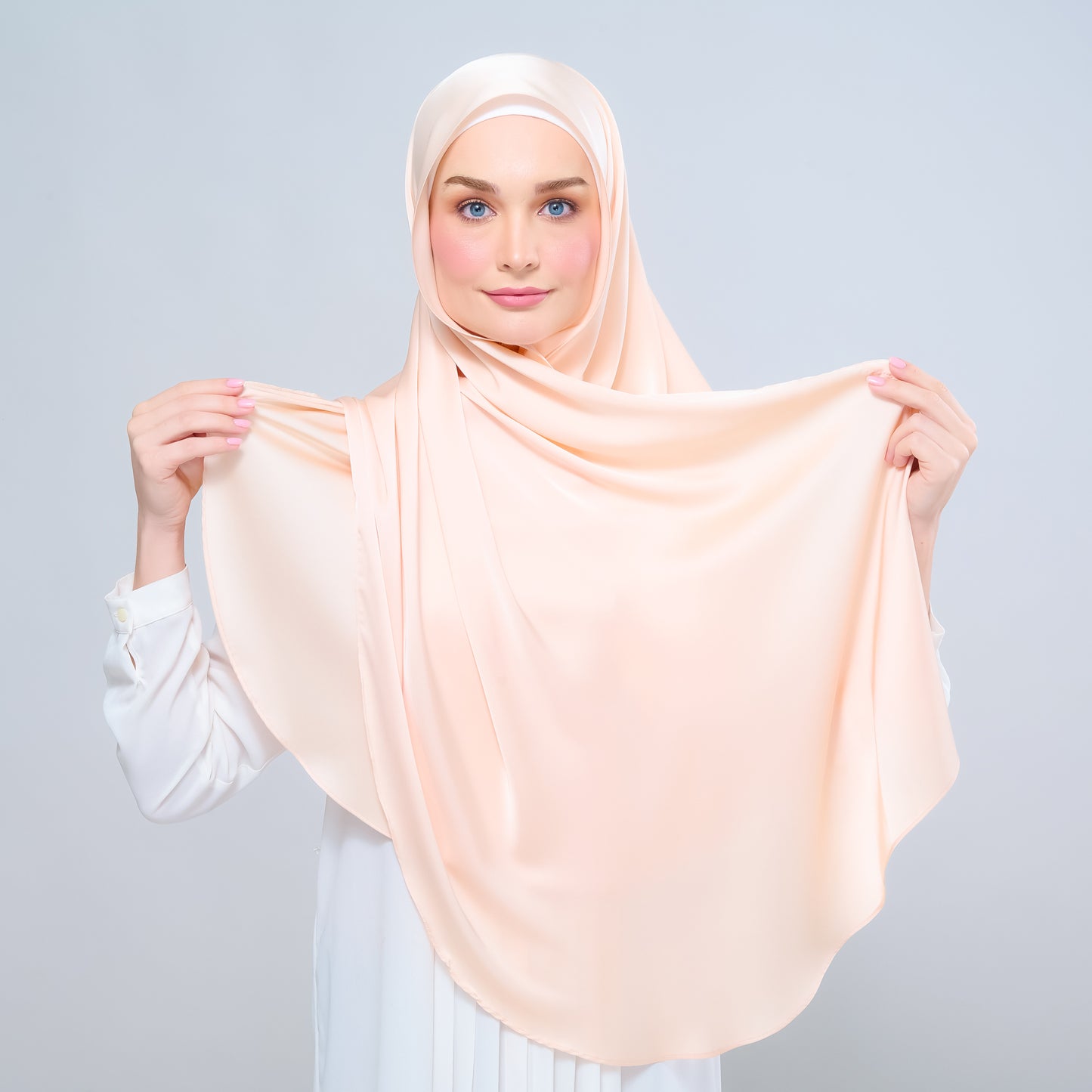 Instant Tag n' Go Shawl | Satin Silk in Soft Apricot