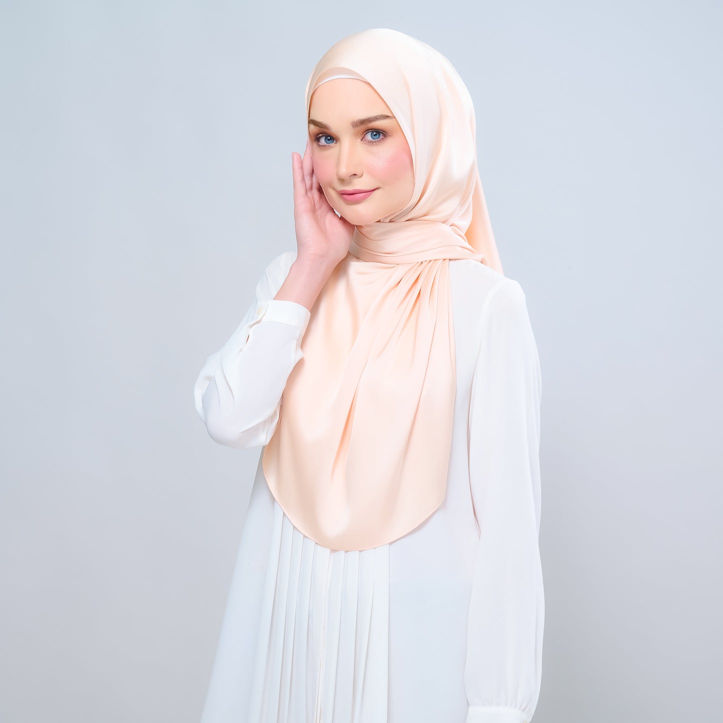 Instant Tag n' Go Shawl | Satin Silk in Soft Apricot
