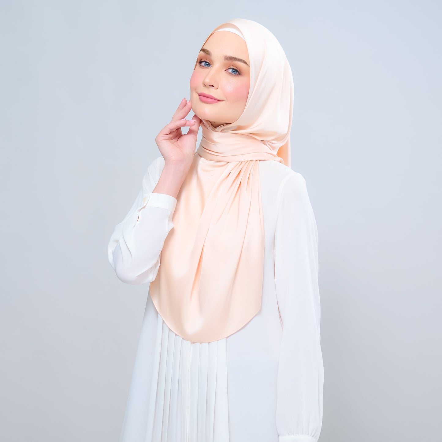 Instant Tag n' Go Shawl | Satin Silk in Soft Apricot
