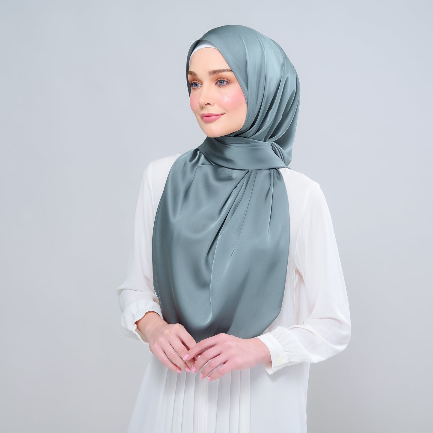 Instant Tag n' Go Shawl | Satin Silk in Sea Green
