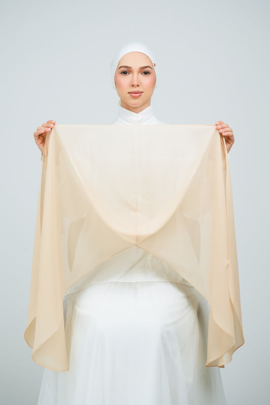 HoodX Curve in Warm Vanilla