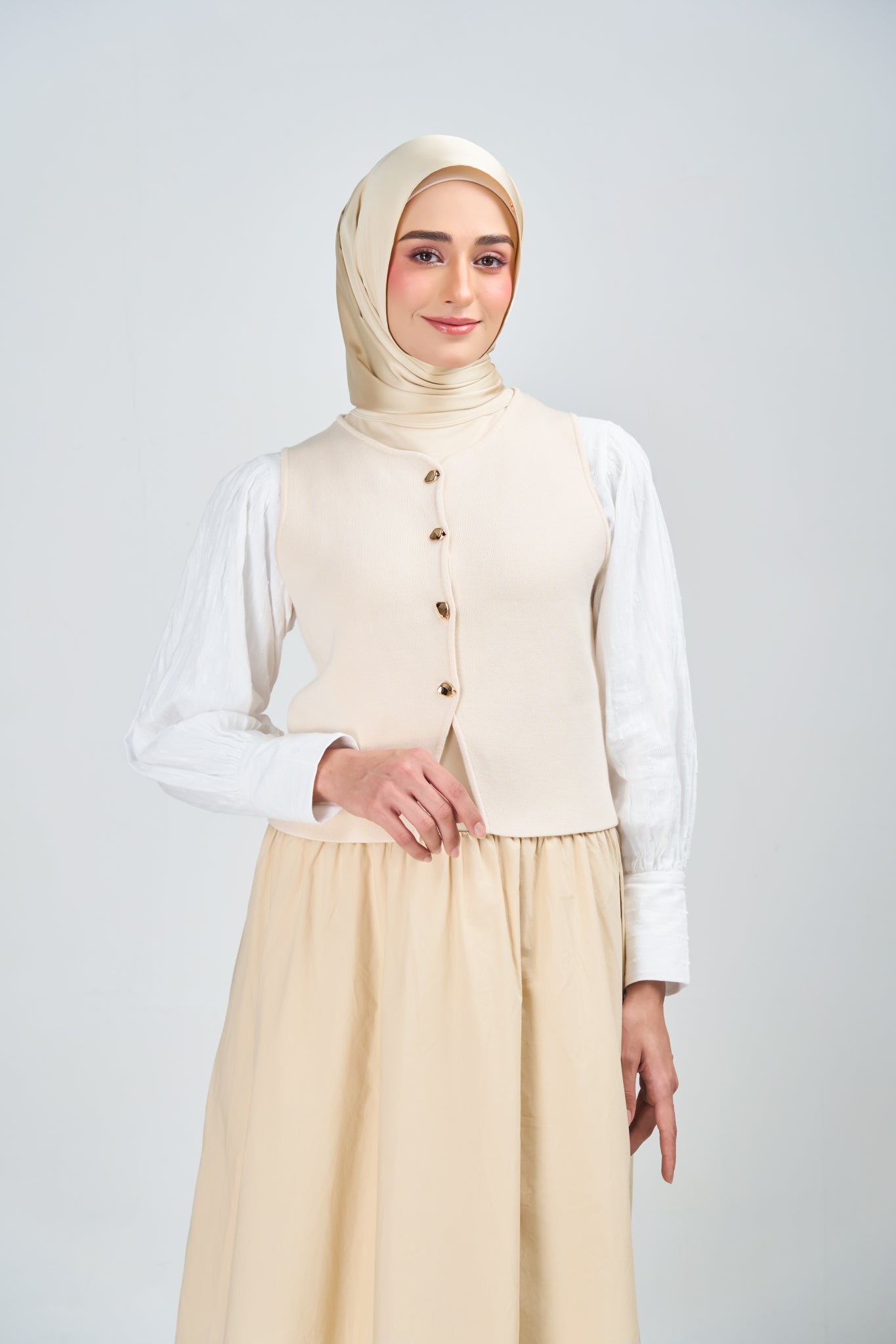 HoodX Luxe in Cashmere