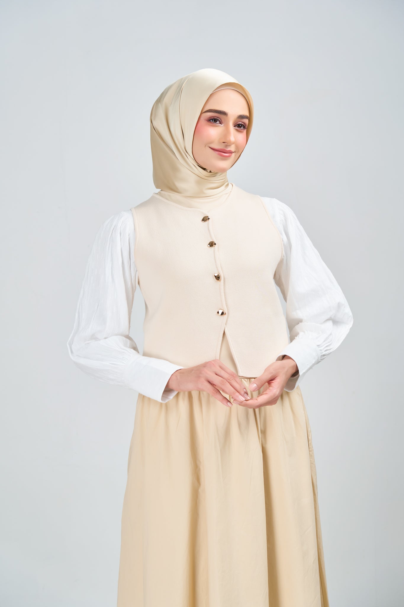 HoodX Luxe in Cashmere