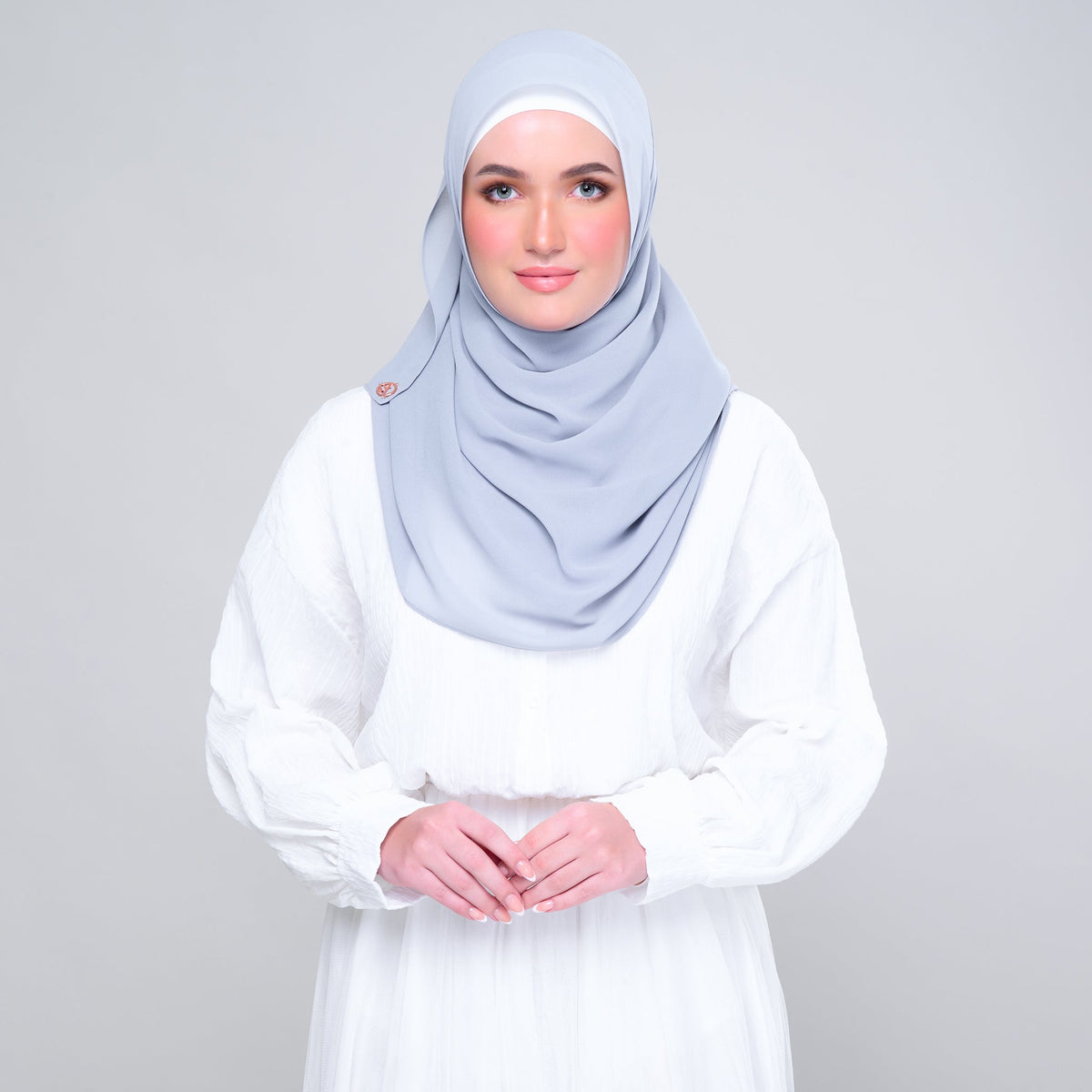 SLBasic 1.8M Shawl in Cornflower