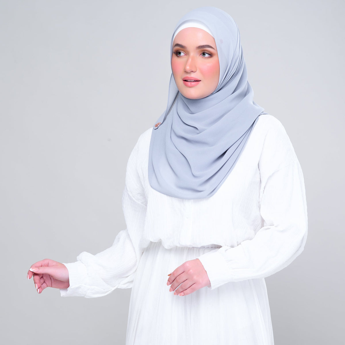 SLBasic 1.8M Shawl in Cornflower