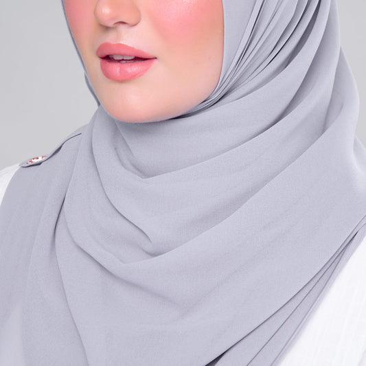 SLBasic 1.8M Shawl in Light Platinum