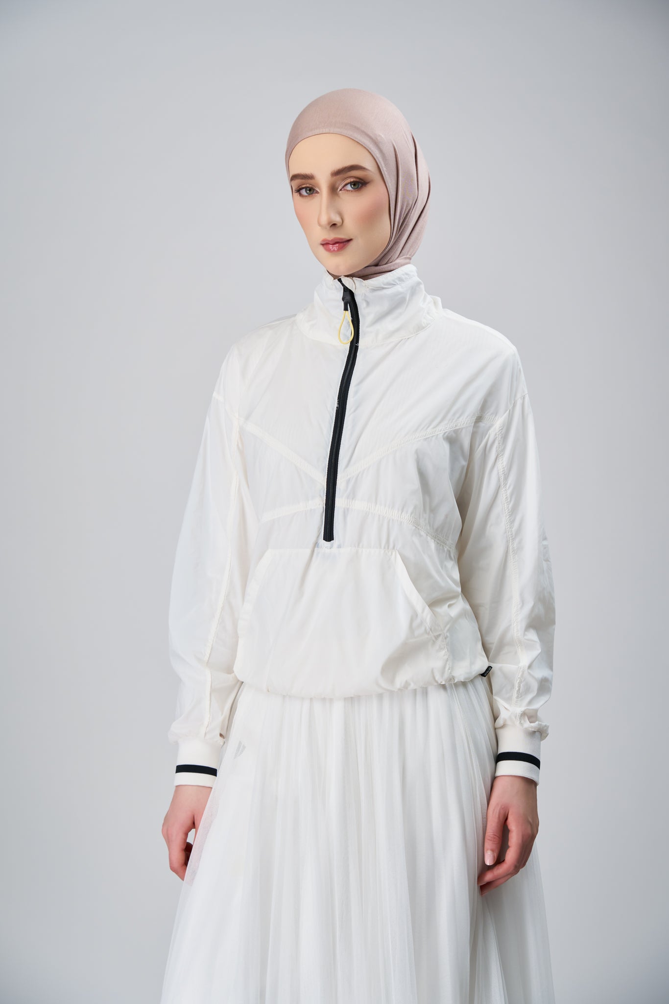 HoodX Lite in Light Mocha