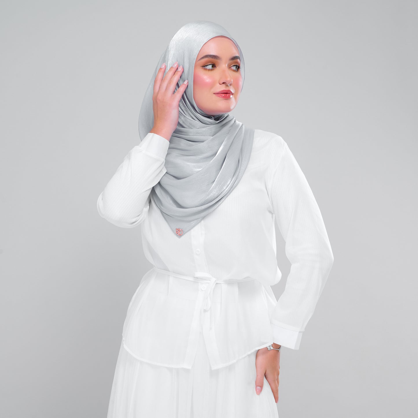 Dolce Raia in Light Grey