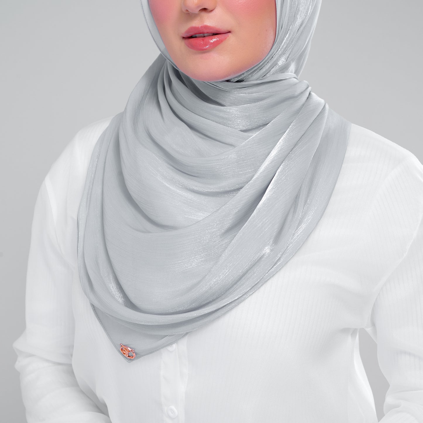 Dolce Raia in Light Grey