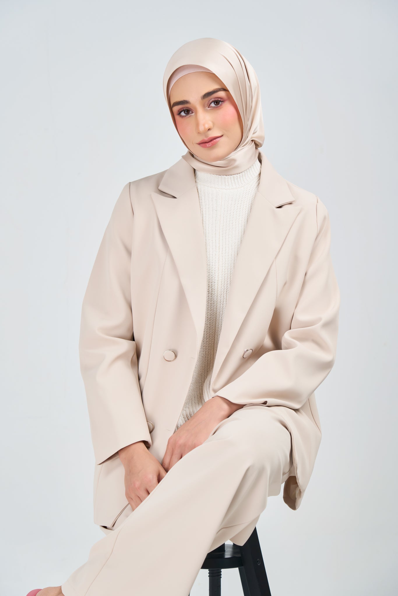 HoodX Luxe in Linen Dusk