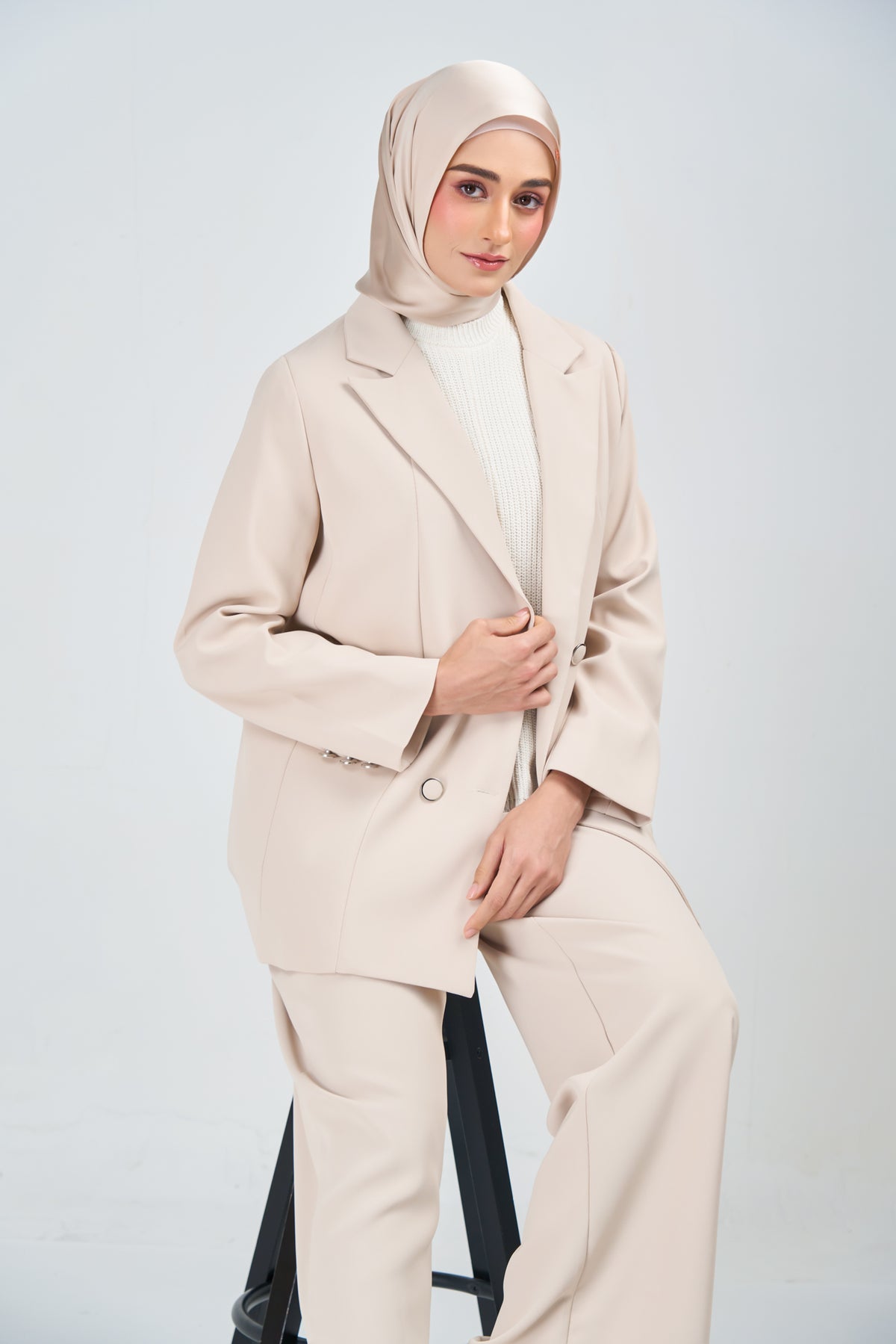 HoodX Luxe in Linen Dusk