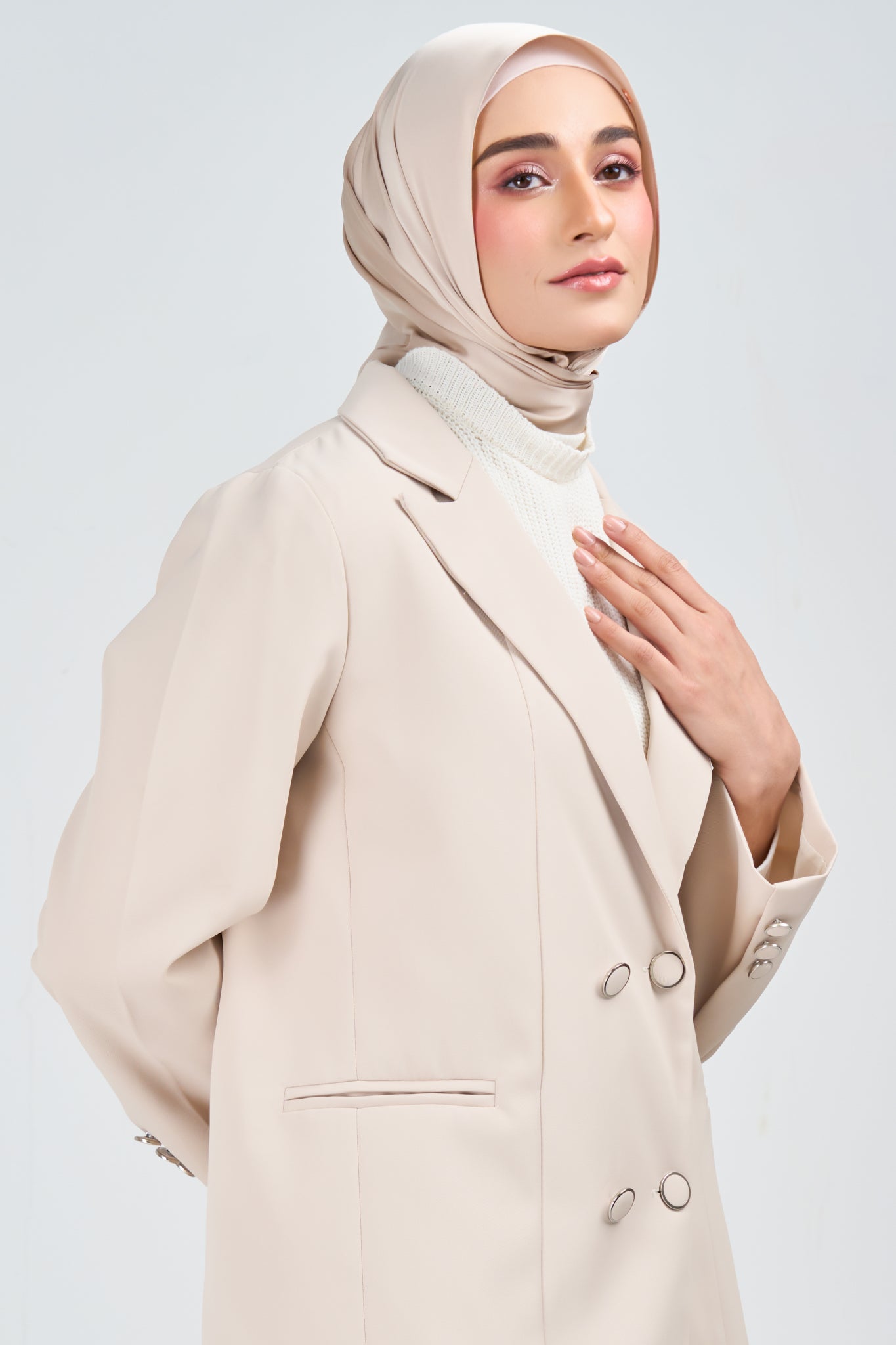 HoodX Luxe in Linen Dusk