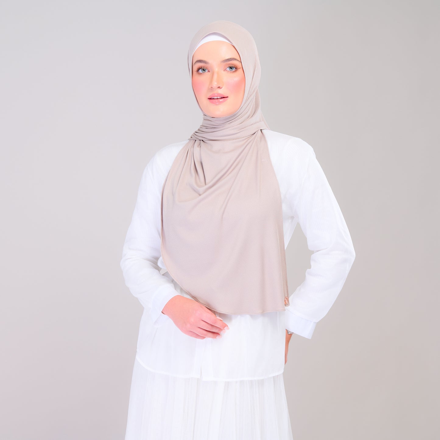 Instant Tag n' Go Shawl | Ribbed Jersey in Natural Sand