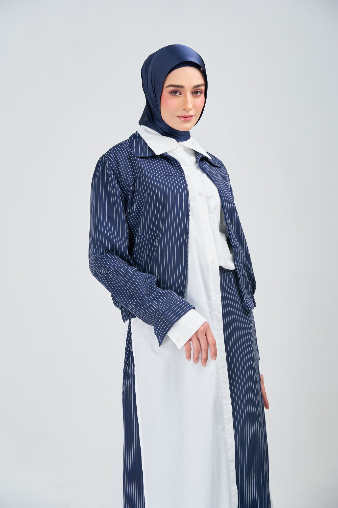 HoodX⁺Plus Luxe in Navy