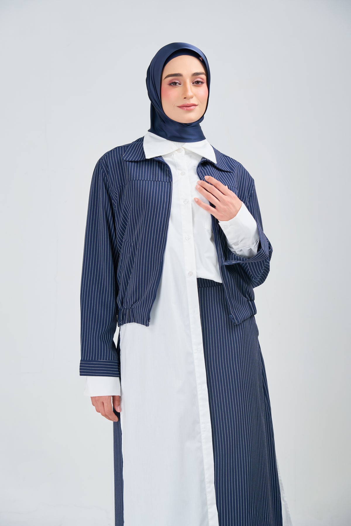 HoodX Luxe in Navy
